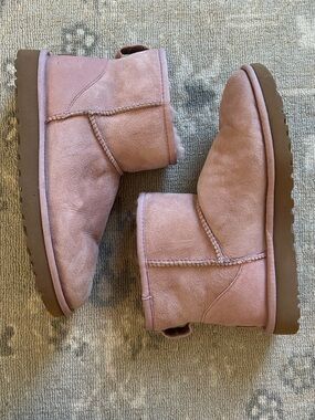 Pink Ugg Boots, size 8